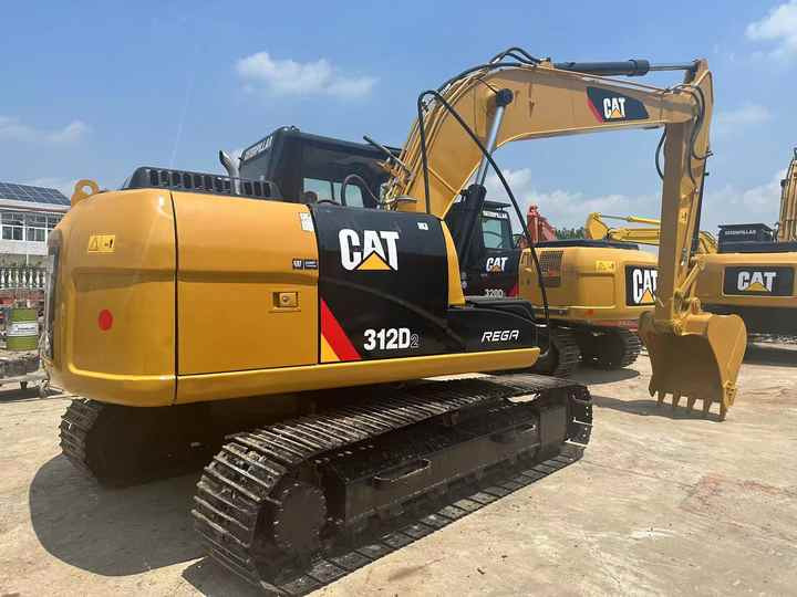 Used Caterpillar Cat312D2 Excavator Original Japan Heavy Machinery Caterpillar 312D2 Excavator for Sale - Escavatore cingolato: foto 2 Used Caterpillar Cat312D2 Excavator Original Japan Heavy Machinery Caterpillar 312D2 Excavator for Sale - Escavatore cingolato: foto 2