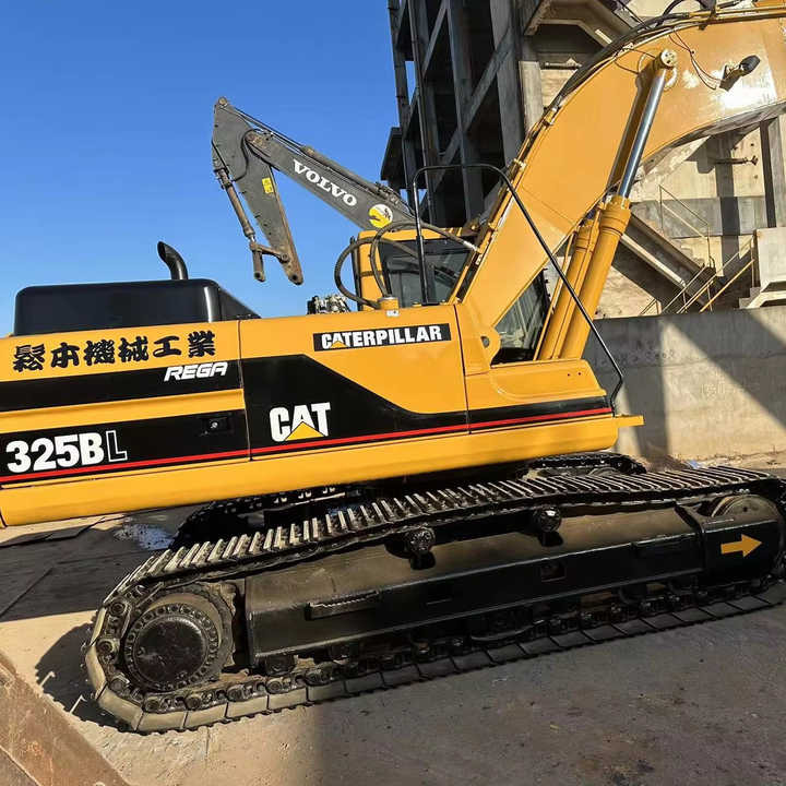 Used Digger CAT 325BL Construction Machinery Construction Digger Used CAT 325BL Cheap Excavator - Escavatore cingolato: foto 1 Used Digger CAT 325BL Construction Machinery Construction Digger Used CAT 325BL Cheap Excavator - Escavatore cingolato: foto 1