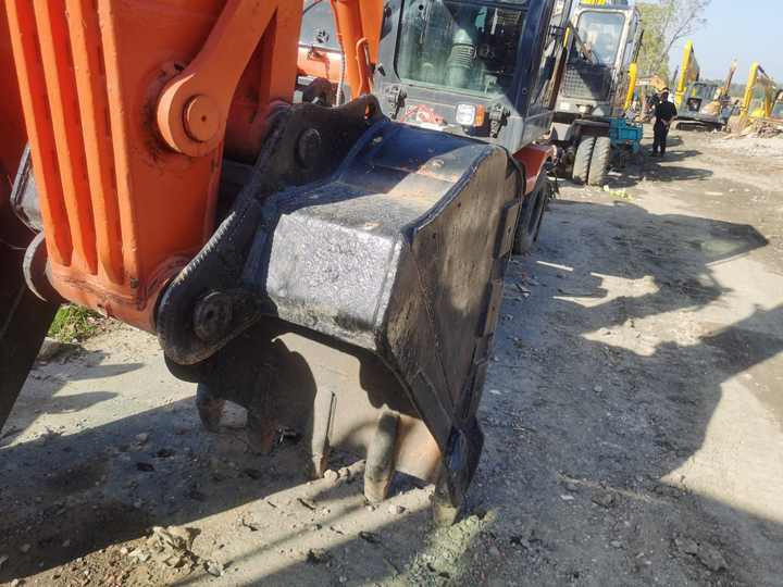 Used Digger Doosan Dh150w-7 Construction Machinery Construction Digger Used Doosan Dh150w-7 Cheap Excavator - Escavatore cingolato: foto 2 Used Digger Doosan Dh150w-7 Construction Machinery Construction Digger Used Doosan Dh150w-7 Cheap Excavator - Escavatore cingolato: foto 2