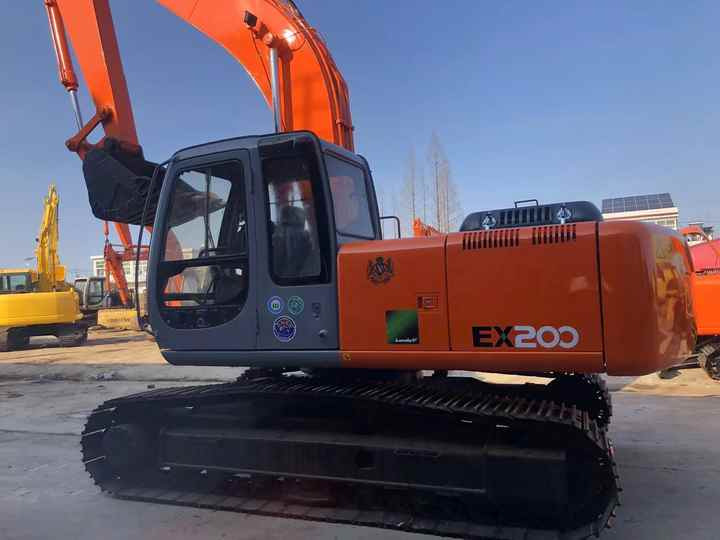 Used Excavator Hitachi Ex200 for Sale, Original Excavator - Escavatore: foto 2 Used Excavator Hitachi Ex200 for Sale, Original Excavator - Escavatore: foto 2