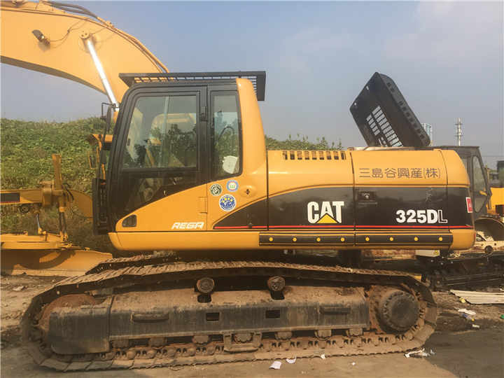 Used Excavator Machine CAT 325DL Construction Good Efficient Used Machinery Caterpillar Used CAT 325DL Excavators - Escavatore gommato: foto 2 Used Excavator Machine CAT 325DL Construction Good Efficient Used Machinery Caterpillar Used CAT 325DL Excavators - Escavatore gommato: foto 2