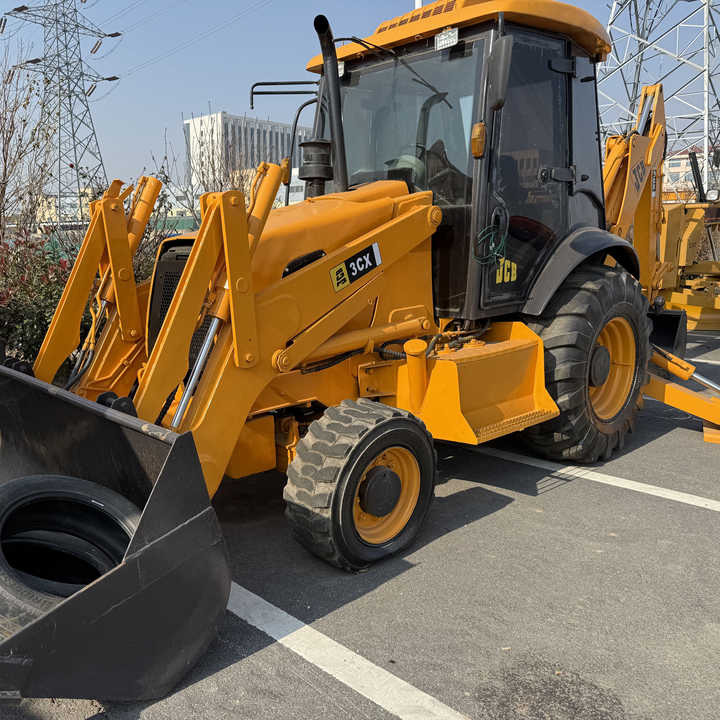 Used Hydraulic Backhoe Loader JCB3CX 7t in Good Condition Cheap Price in Stock Jcb 3cx 4cx 4cx Loader in Hefei for Sale - Terna: foto 1 Used Hydraulic Backhoe Loader JCB3CX 7t in Good Condition Cheap Price in Stock Jcb 3cx 4cx 4cx Loader in Hefei for Sale - Terna: foto 1