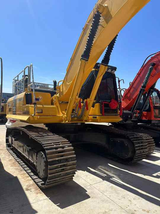 Used Japan Brand komatsu Pc350-7 with High Quality Used Engineering & Construction Machinery - Escavatore: foto 4 Used Japan Brand komatsu Pc350-7 with High Quality Used Engineering & Construction Machinery - Escavatore: foto 4