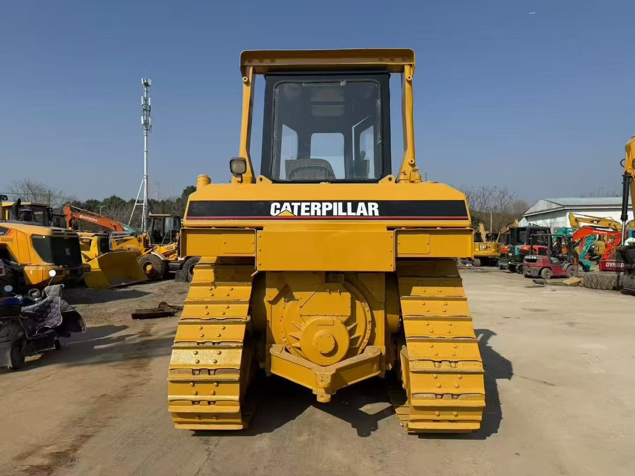 CATERPILLAR D6R - Bulldozer: foto 4 CATERPILLAR D6R - Bulldozer: foto 4