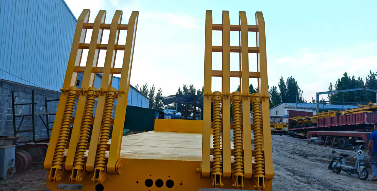 - Rimorchio portacontainer/ Caisse interchangeable: foto 3 - Rimorchio portacontainer/ Caisse interchangeable: foto 3