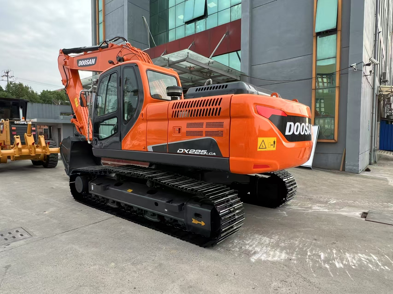 DOOSAN DX225LCA - Escavatore cingolato: foto 2 DOOSAN DX225LCA - Escavatore cingolato: foto 2