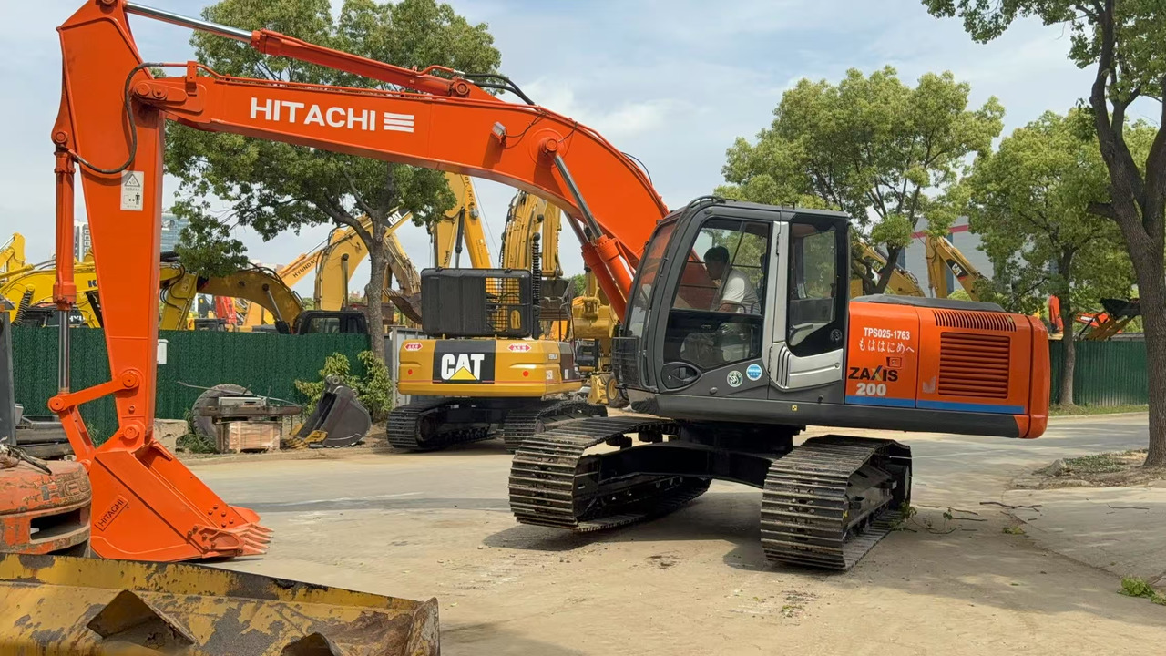 HITACHI ZX200 - Escavatore cingolato: foto 5 HITACHI ZX200 - Escavatore cingolato: foto 5