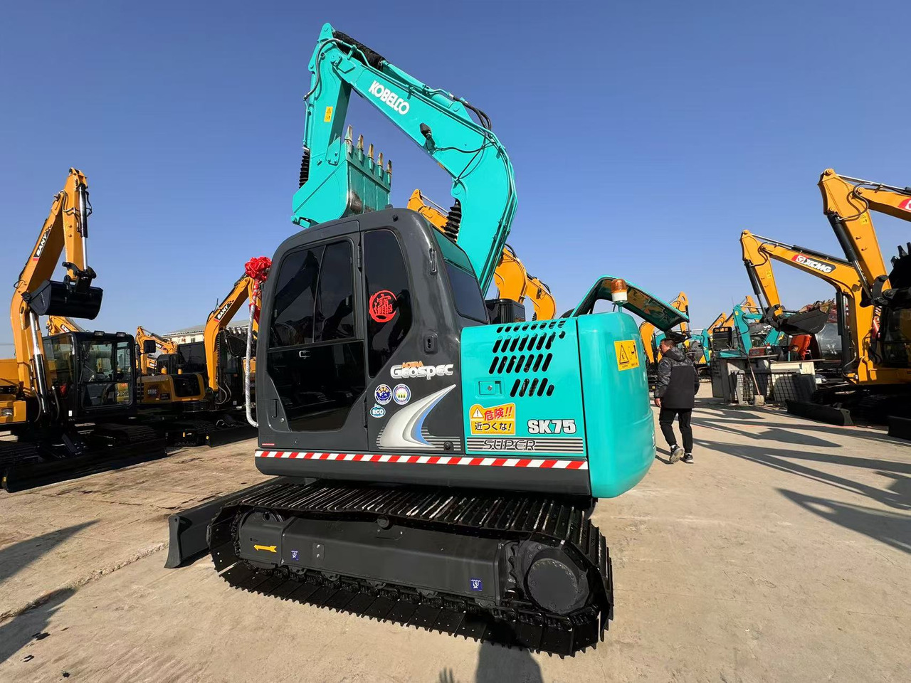 KOBELCO SK75 - Miniescavatore: foto 2 KOBELCO SK75 - Miniescavatore: foto 2