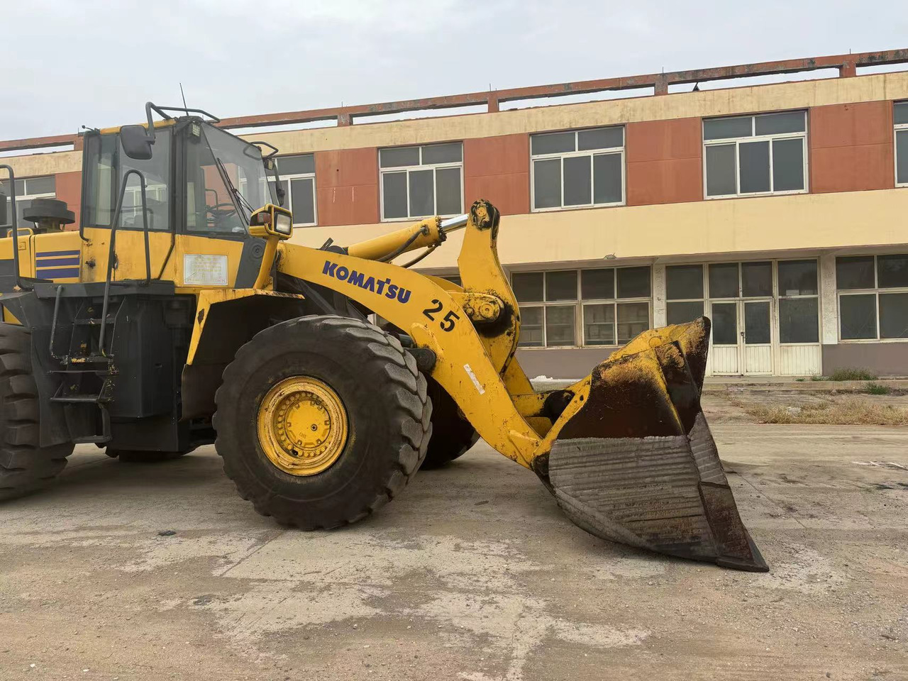 KOMATSU WA500-6 - Pala gommata: foto 3 KOMATSU WA500-6 - Pala gommata: foto 3