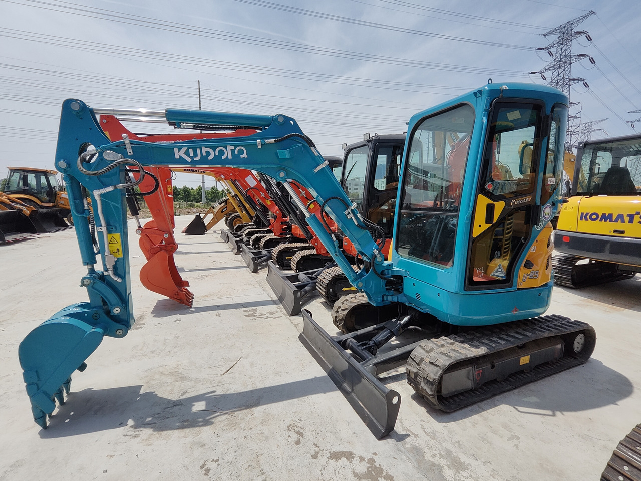 KUBOTA U25 - Miniescavatore: foto 2 KUBOTA U25 - Miniescavatore: foto 2