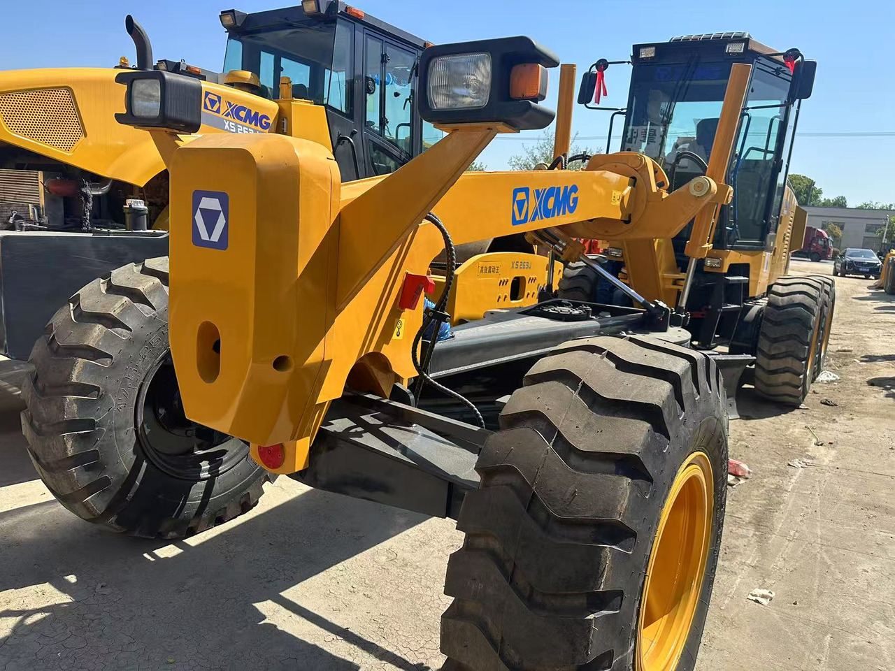 XCMG GR1803 - Grader: foto 1 XCMG GR1803 - Grader: foto 1