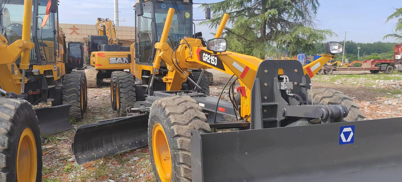 XCMG GR2153 - Grader: foto 2 XCMG GR2153 - Grader: foto 2