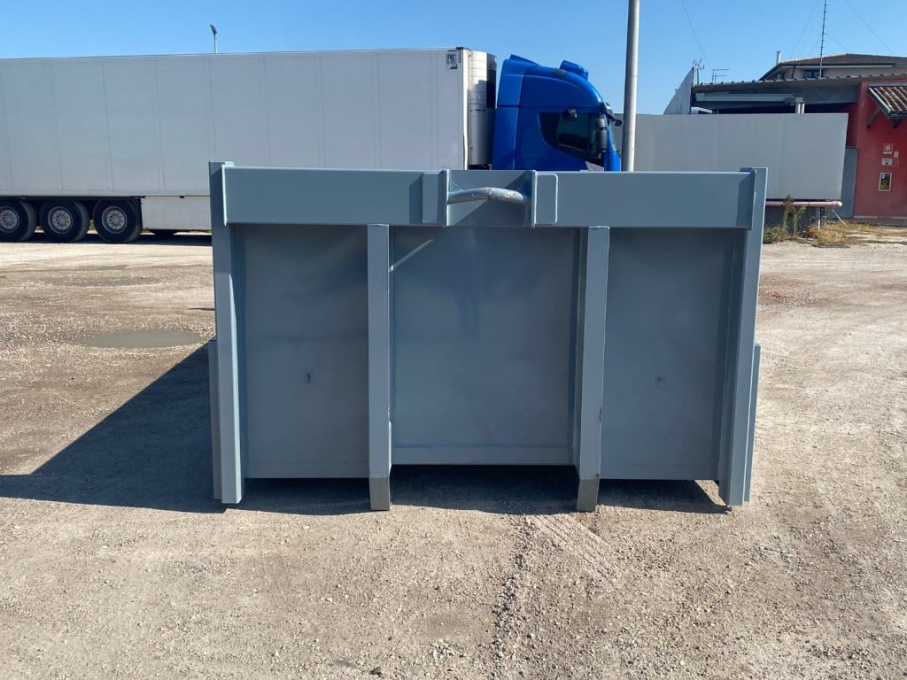 CONTAINER A PIANALE CON PIANTONI RIMOVIBILI IN FER - Cassone scarrabile: foto 5 CONTAINER A PIANALE CON PIANTONI RIMOVIBILI IN FER - Cassone scarrabile: foto 5