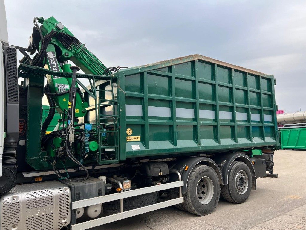 CONTAINER SCARRABILE USATO CON GRU E POLIPO - Cassone scarrabile: foto 2 CONTAINER SCARRABILE USATO CON GRU E POLIPO - Cassone scarrabile: foto 2