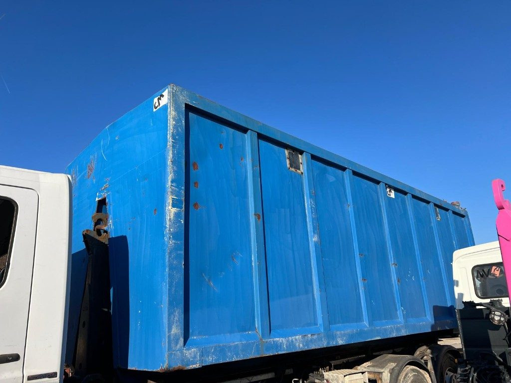 CONTAINER SCARRABILE USATO CON TETTO FISSO - Cassone scarrabile: foto 4 CONTAINER SCARRABILE USATO CON TETTO FISSO - Cassone scarrabile: foto 4