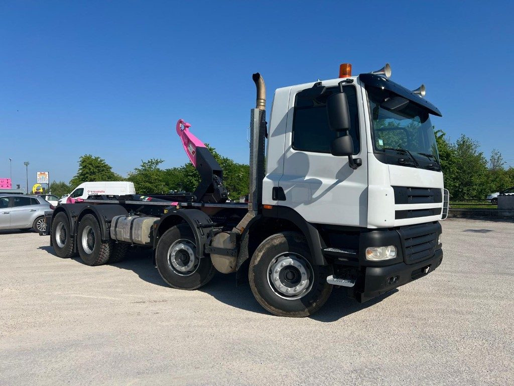 DAF CF85 SCARRABILE - Autocarro scarrabile: foto 3 DAF CF85 SCARRABILE - Autocarro scarrabile: foto 3