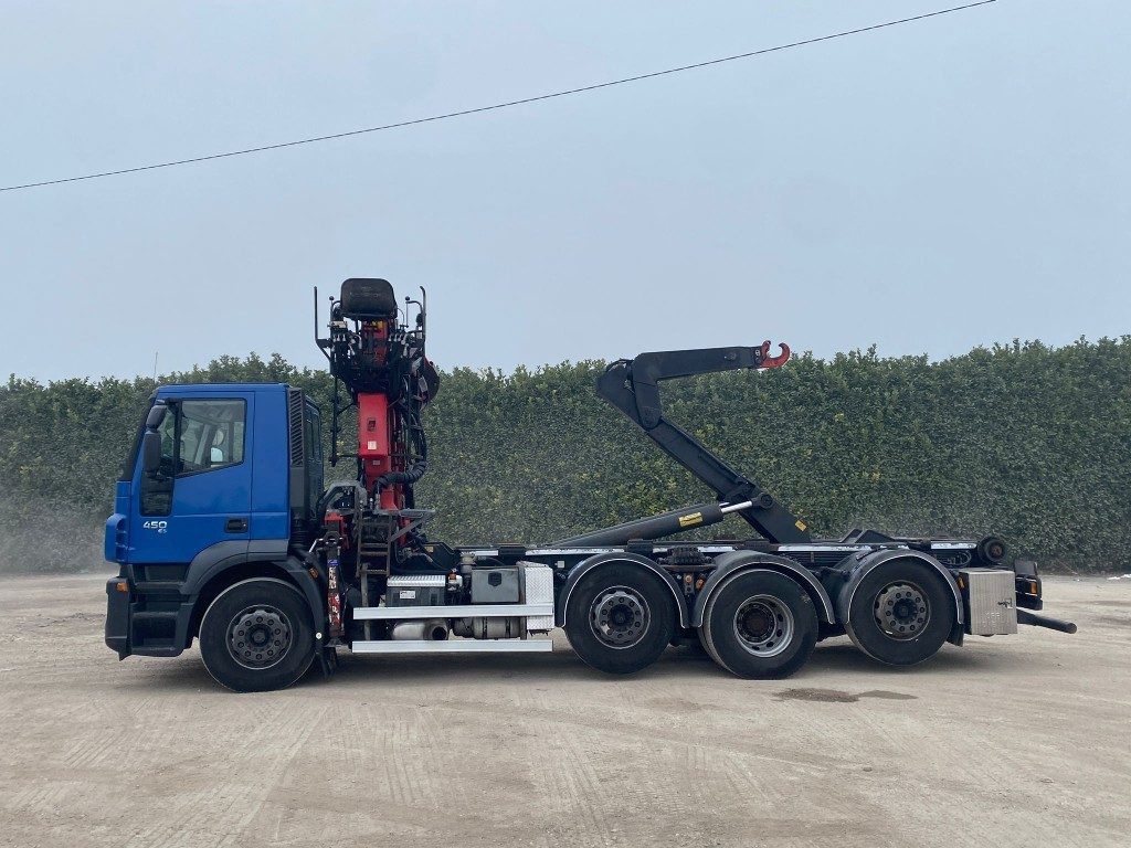 IVECO STRALIS 260.450 SCARRABILE CON GRU - Autocarro scarrabile: foto 3 IVECO STRALIS 260.450 SCARRABILE CON GRU - Autocarro scarrabile: foto 3