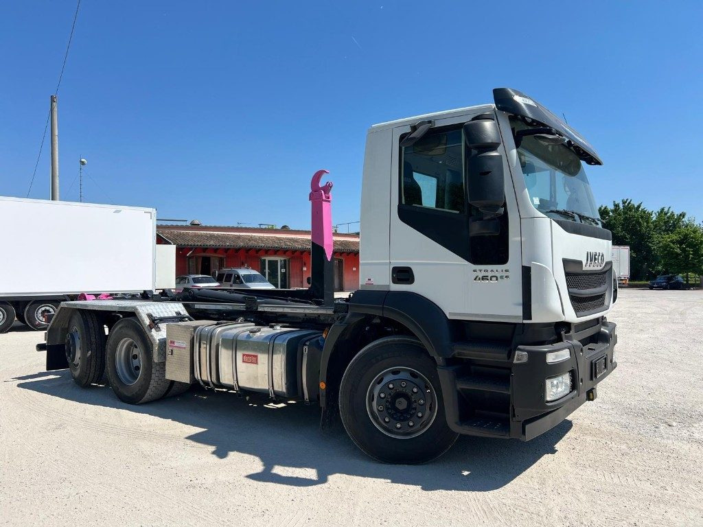 Autocarro scarrabile IVECO STRALIS 460 SCARRABILE: foto 7