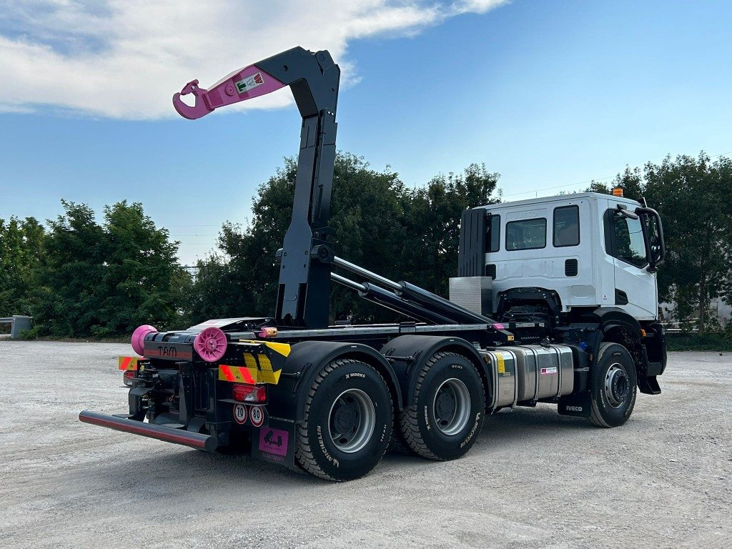 IVECO TRAKKER T-WAY AD380T NUOVO SCARRABILE - Autocarro scarrabile: foto 5 IVECO TRAKKER T-WAY AD380T NUOVO SCARRABILE - Autocarro scarrabile: foto 5