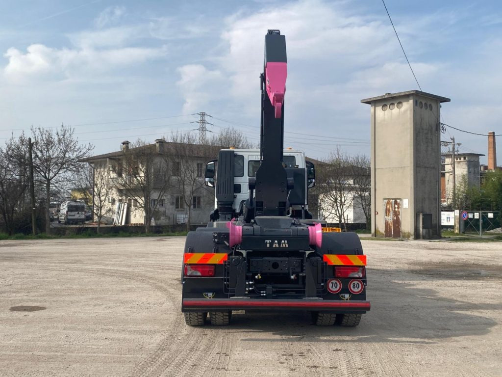 IVECO TRAKKER T-WAY AD510 NUOVO SCARRABILE - Autocarro scarrabile: foto 4 IVECO TRAKKER T-WAY AD510 NUOVO SCARRABILE - Autocarro scarrabile: foto 4