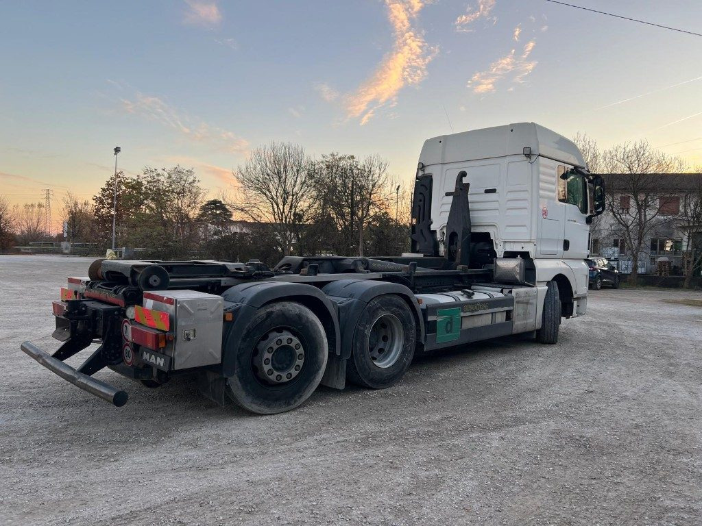 MAN TGX 26.480 USATO SCARRABILE - Autocarro scarrabile: foto 2 MAN TGX 26.480 USATO SCARRABILE - Autocarro scarrabile: foto 2