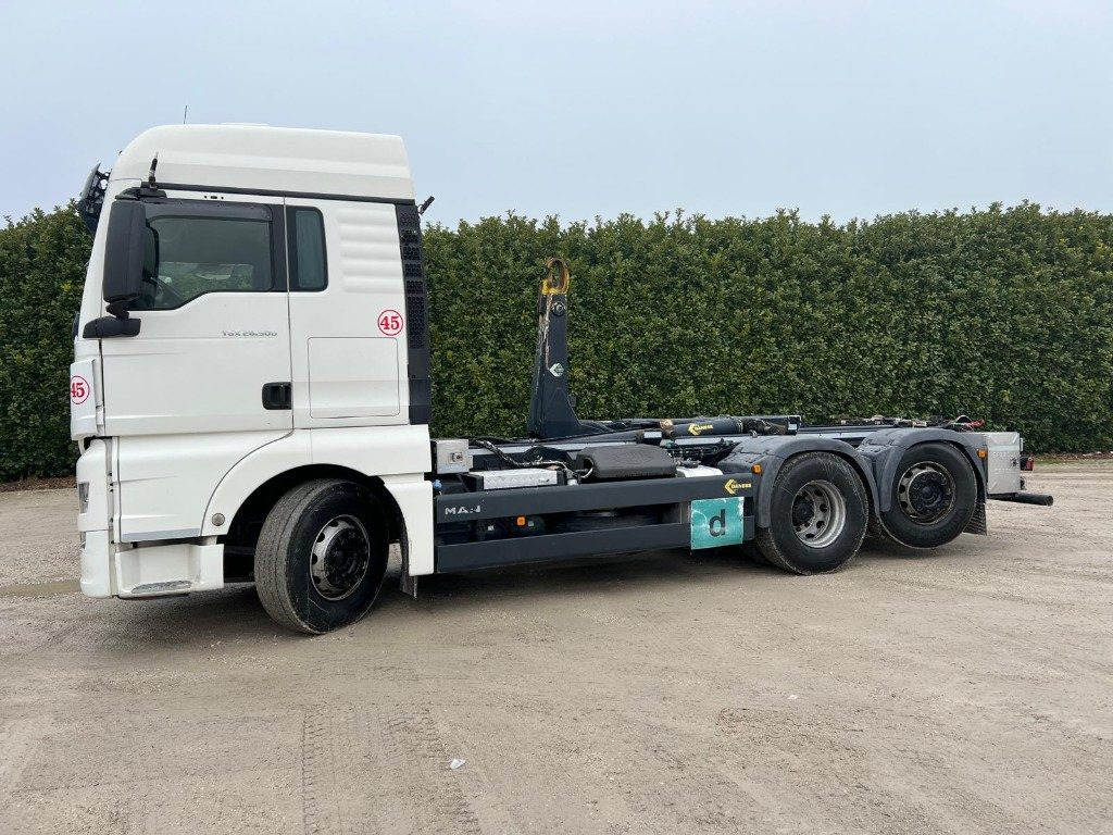 MAN TGX 26.500 USATO SCARRABILE 6X2 - Autocarro scarrabile: foto 2 MAN TGX 26.500 USATO SCARRABILE 6X2 - Autocarro scarrabile: foto 2