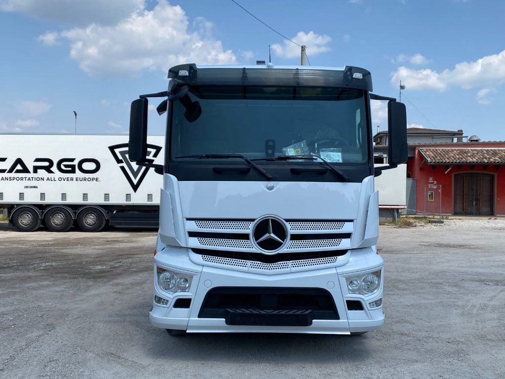 MERCEDES-BENZ ANTOS 25.43 SCARRABILE FULL PNEUMATICO 3 - Autocarro scarrabile: foto 2 MERCEDES-BENZ ANTOS 25.43 SCARRABILE FULL PNEUMATICO 3 - Autocarro scarrabile: foto 2