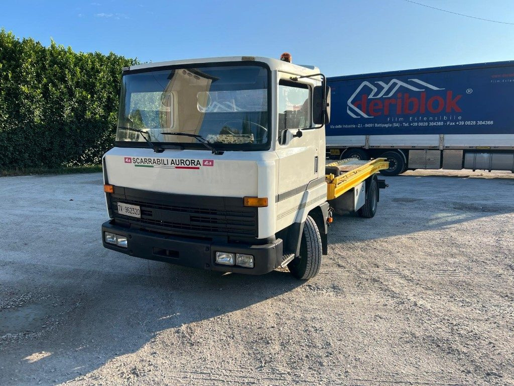 NISSAN M I L50 PER SOCCORSO STRADALE - Carro attrezzi: foto 2 NISSAN M I L50 PER SOCCORSO STRADALE - Carro attrezzi: foto 2