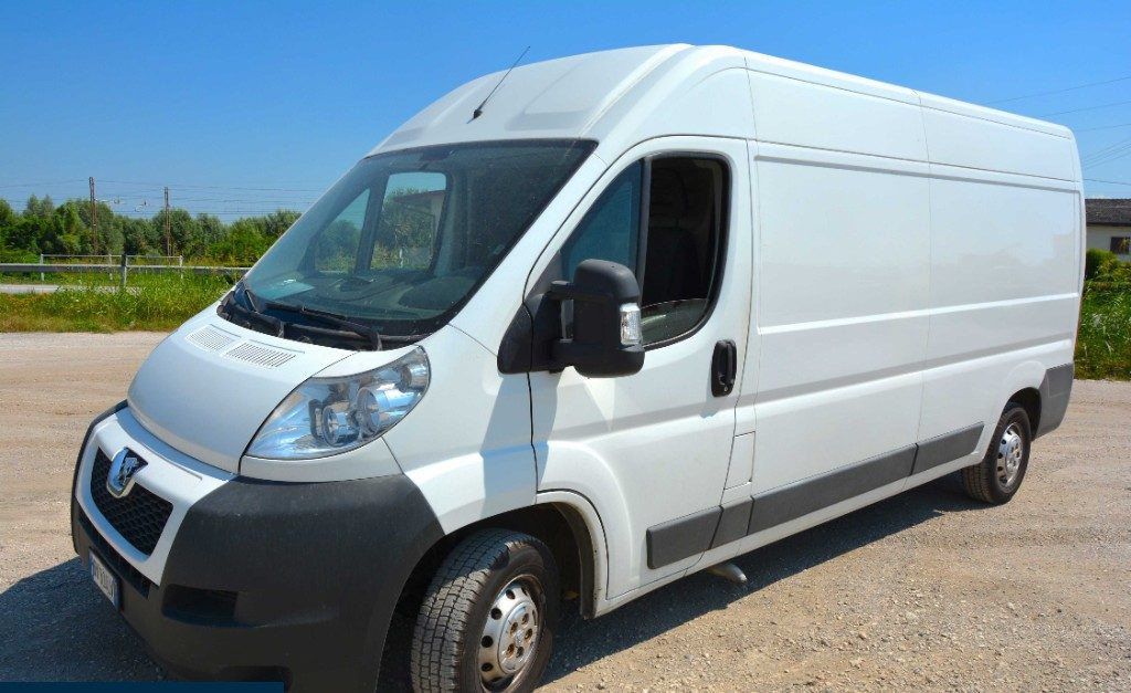 PEUGEOT FURGONE PEUGEOT - Furgone chiuso: foto 2 PEUGEOT FURGONE PEUGEOT - Furgone chiuso: foto 2