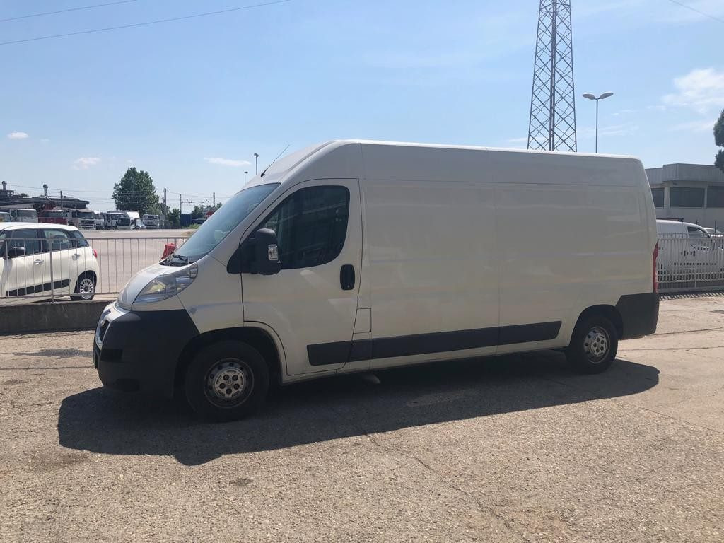 PEUGEOT FURGONE PEUGEOT - Furgone chiuso: foto 1 PEUGEOT FURGONE PEUGEOT - Furgone chiuso: foto 1