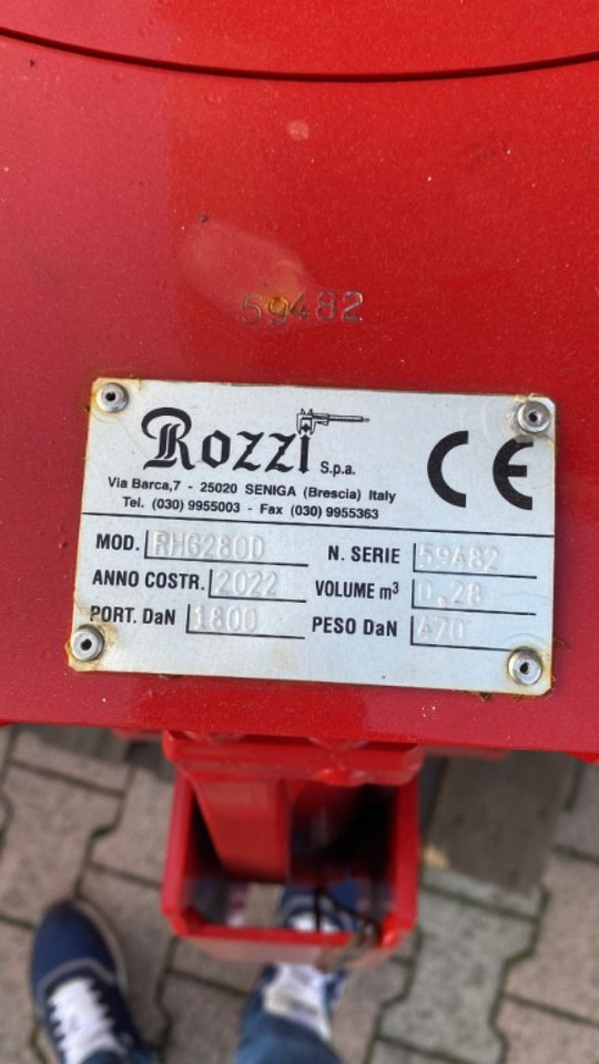 POLIPO MARCA ROZZI A 6 PALE PIU ROTORE ROZZI - Benna a polipo: foto 2 POLIPO MARCA ROZZI A 6 PALE PIU ROTORE ROZZI - Benna a polipo: foto 2
