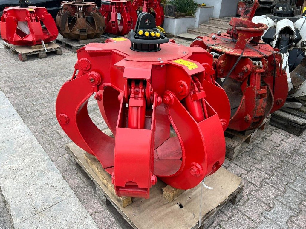 POLIPO NUOVO A 6 PALE CON ROTORE - Benna a polipo: foto 3 POLIPO NUOVO A 6 PALE CON ROTORE - Benna a polipo: foto 3