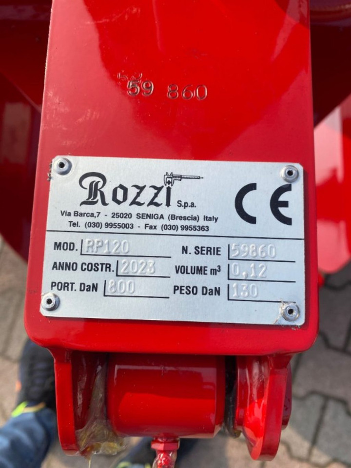 POLIPO ROZZI A 4 PALE CON ROTORE - Benna a polipo: foto 3 POLIPO ROZZI A 4 PALE CON ROTORE - Benna a polipo: foto 3