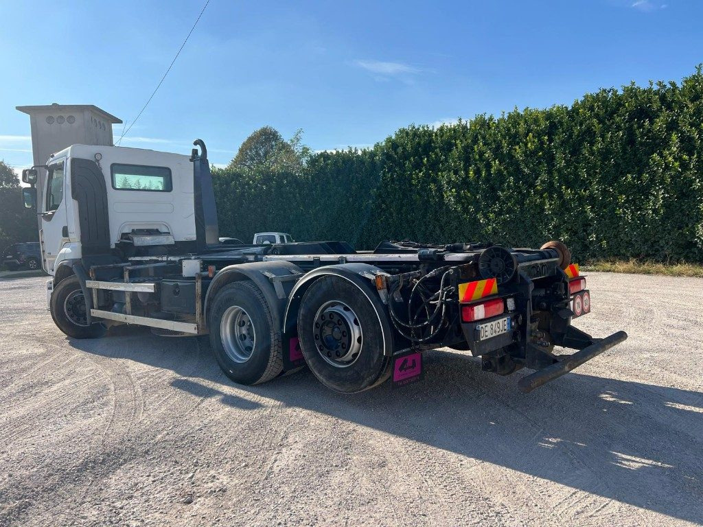 RENAULT PREMIUM 450 SCARRABILE FULL PNEUMATICO - Autocarro scarrabile: foto 5 RENAULT PREMIUM 450 SCARRABILE FULL PNEUMATICO - Autocarro scarrabile: foto 5