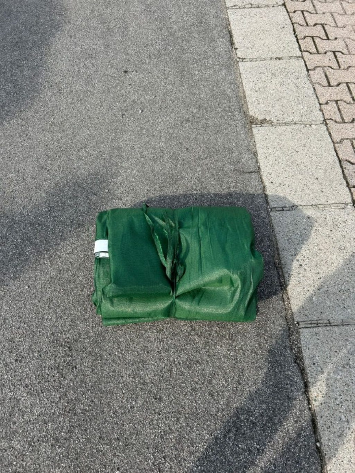 RETE ANTIGRANDINE NUOVA PER COPERTURA CONTAINERS - Carrozzeria ed esterni per Cassa mobile/ Container: foto 3 RETE ANTIGRANDINE NUOVA PER COPERTURA CONTAINERS - Carrozzeria ed esterni per Cassa mobile/ Container: foto 3