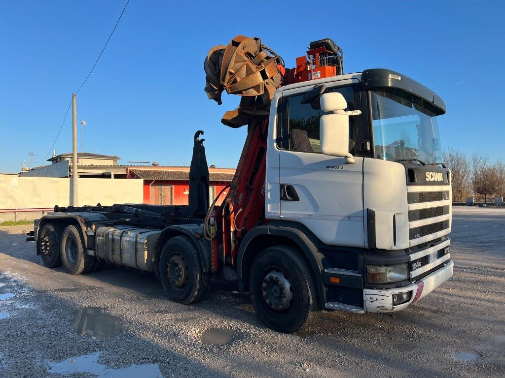 SCANIA CV R124 SCARRABILE CON GRU E POLIPO - Autocarro scarrabile: foto 4 SCANIA CV R124 SCARRABILE CON GRU E POLIPO - Autocarro scarrabile: foto 4