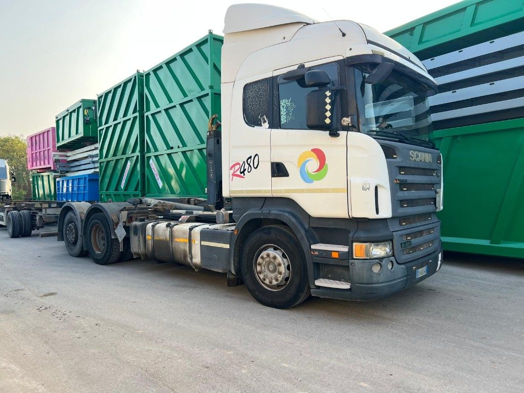 SCANIA R480 USATO SCARRABILE 6X2 - Autocarro scarrabile: foto 2 SCANIA R480 USATO SCARRABILE 6X2 - Autocarro scarrabile: foto 2