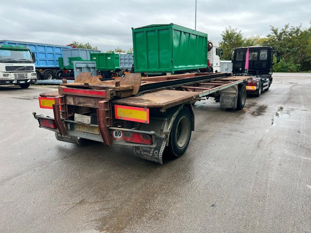 VIBERTI RIMORCHIO VIBERTI SCARRABILE PNEUMATICO - Rimorchio scarrabile/ Multibenna: foto 3 VIBERTI RIMORCHIO VIBERTI SCARRABILE PNEUMATICO - Rimorchio scarrabile/ Multibenna: foto 3