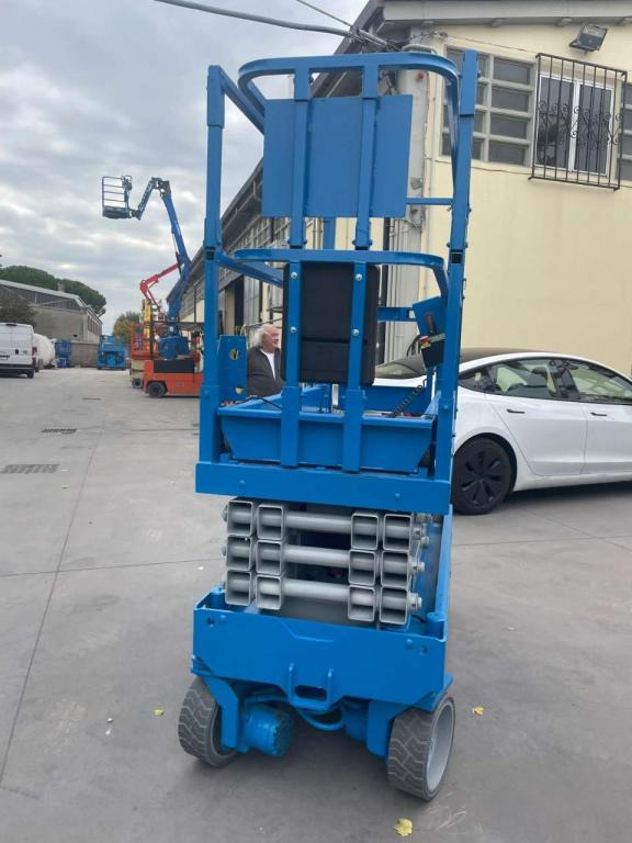 Genie GS-1930 - Piattaforma a pantografo: foto 5 Genie GS-1930 - Piattaforma a pantografo: foto 5