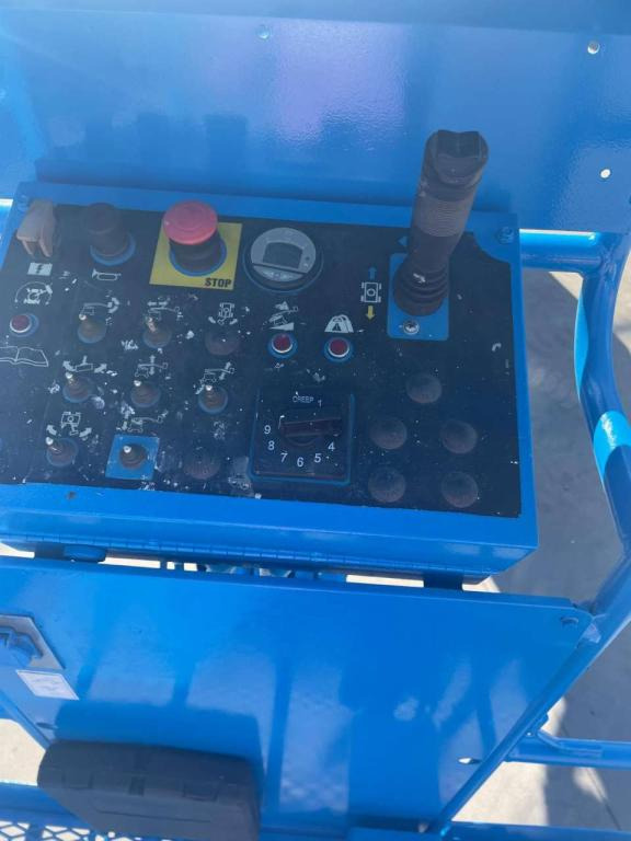 Piattaforma articolata Genie Z34/22N: foto 7 Piattaforma articolata Genie Z34/22N: foto 7