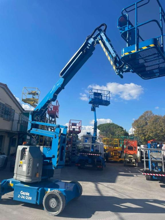 Piattaforma articolata Genie Z34/22N: foto 10 Piattaforma articolata Genie Z34/22N: foto 10