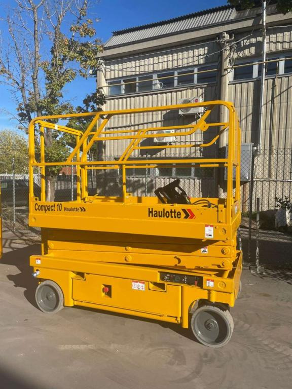 Haulotte COMPACT 10 - Piattaforma a pantografo: foto 4 Haulotte COMPACT 10 - Piattaforma a pantografo: foto 4
