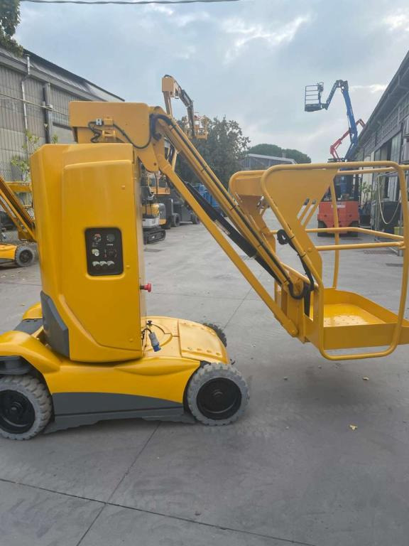 Haulotte STAR-10 - Elevatore verticale: foto 2 Haulotte STAR-10 - Elevatore verticale: foto 2