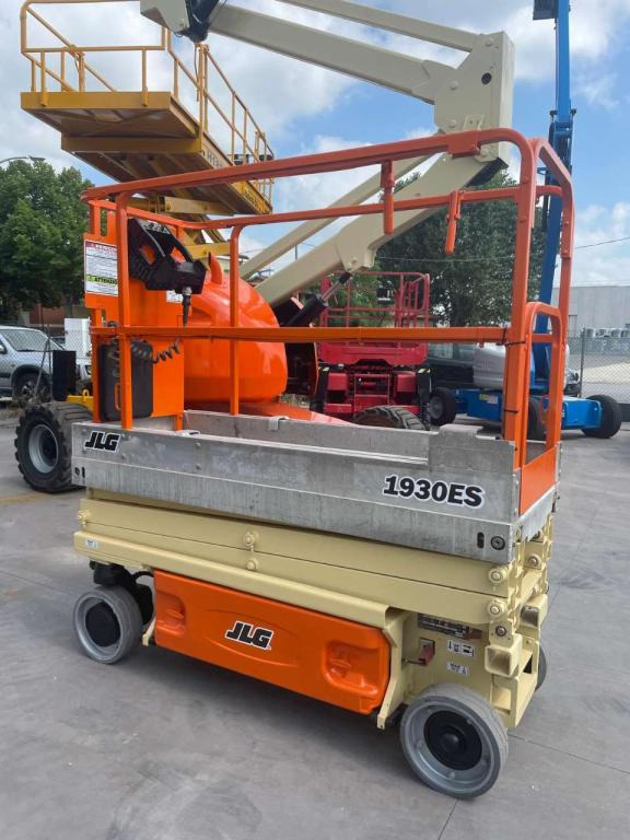 JLG 1930ES - Piattaforma a pantografo: foto 1 JLG 1930ES - Piattaforma a pantografo: foto 1