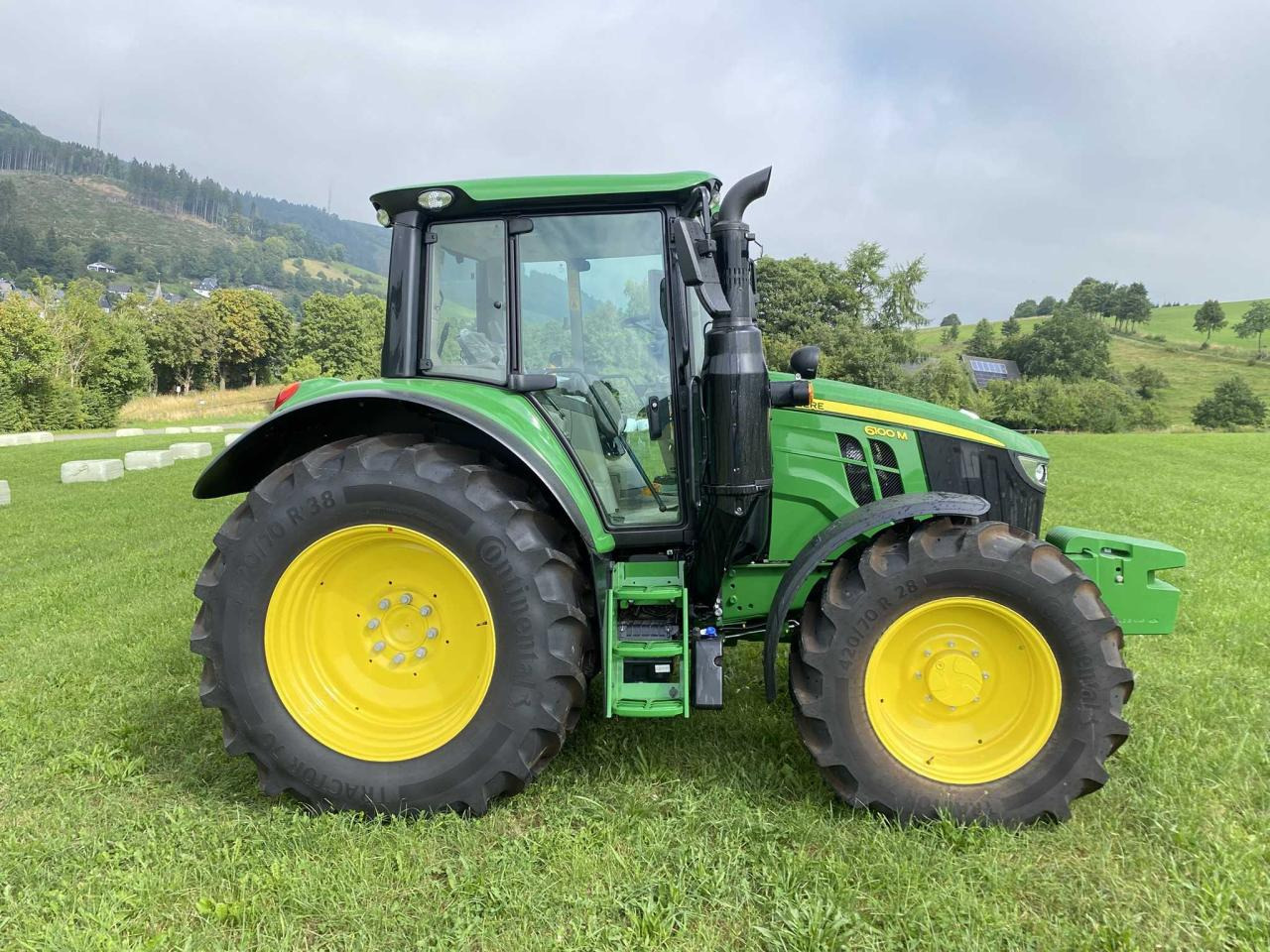 John Deere 6100 M AutoQuadEco - Trattore: foto 4 John Deere 6100 M AutoQuadEco - Trattore: foto 4