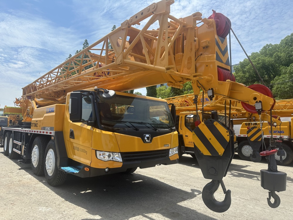 XCMG 70 ton QY70KC XCT75 QY75K QY70KS QY50KC QY100K truck crane - Autogru: foto 1 XCMG 70 ton QY70KC XCT75 QY75K QY70KS QY50KC QY100K truck crane - Autogru: foto 1