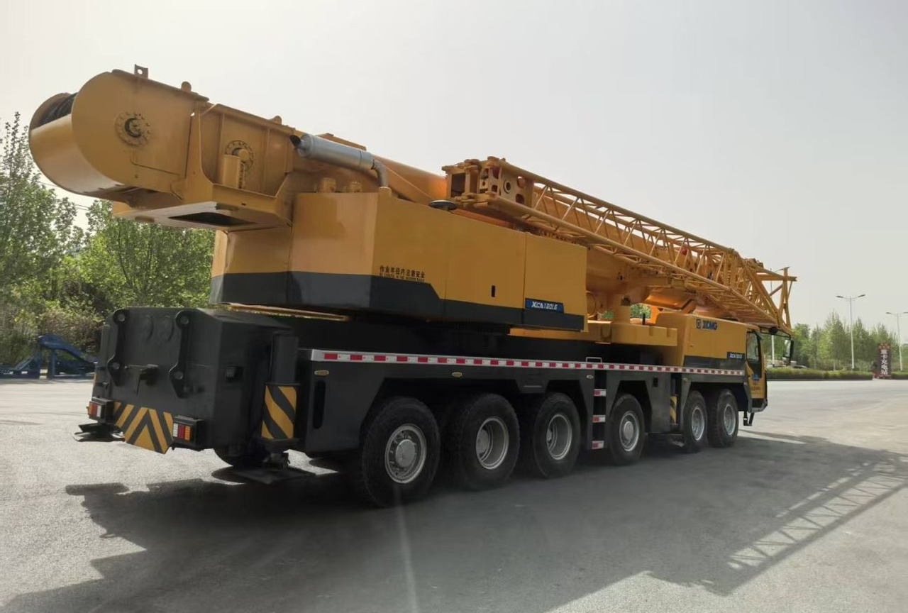 XCMG QY130K 130 ton 120 ton 140ton 150ton 160ton 200t truck crane - Autogru: foto 4 XCMG QY130K 130 ton 120 ton 140ton 150ton 160ton 200t truck crane - Autogru: foto 4
