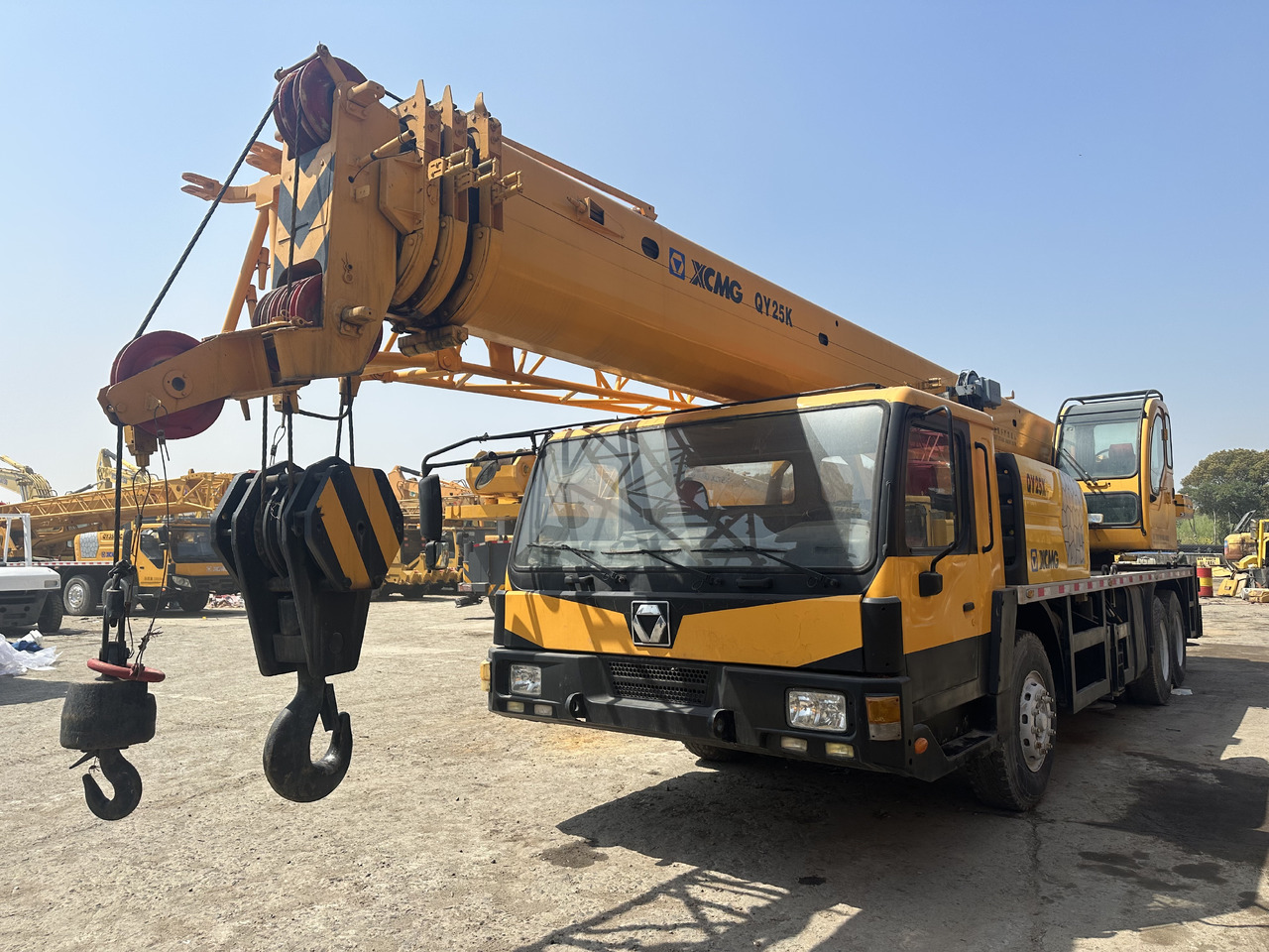 XCMG QY25K 25 ton truck crane - Autogru: foto 1 XCMG QY25K 25 ton truck crane - Autogru: foto 1