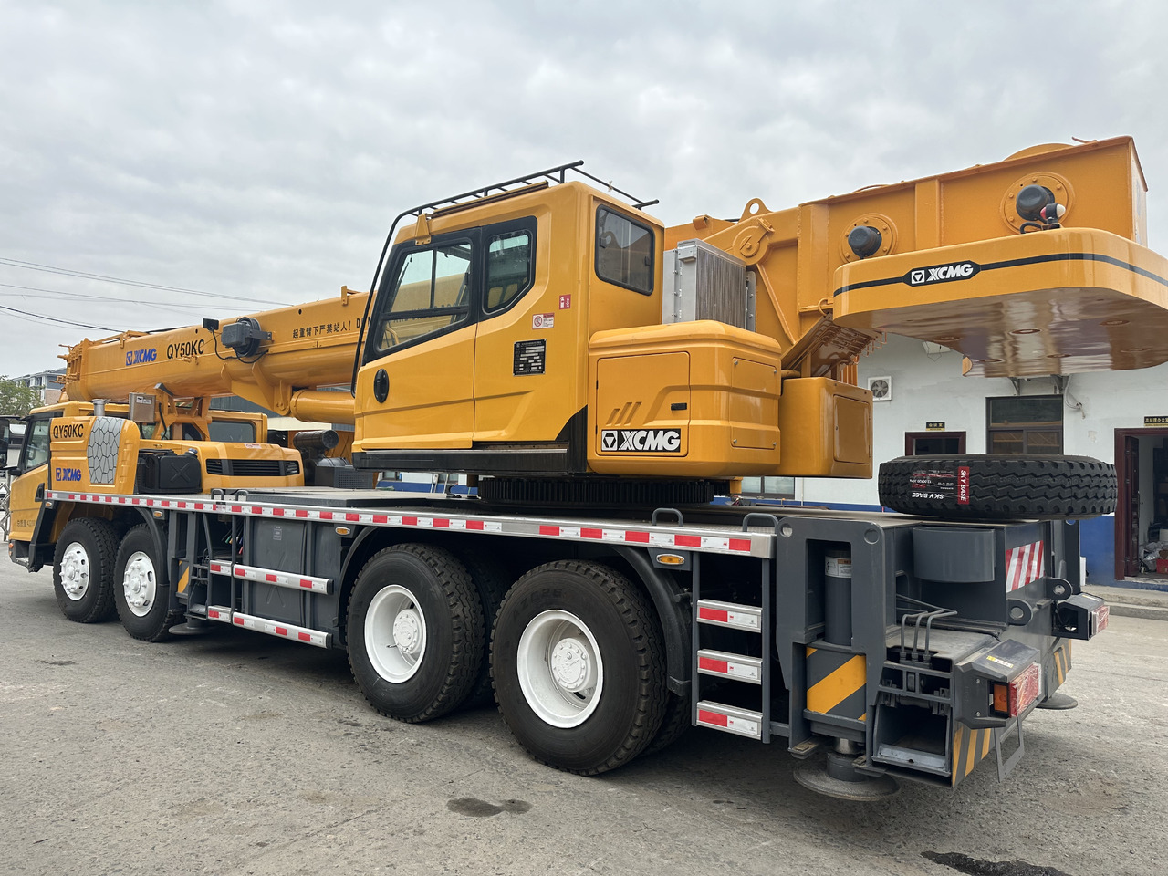 XCMG qy50kc xct55 qy55kc 50ton 55 ton 70 ton 85 ton 90 ton 100 ton 110 ton 130 ton truck crane - Autogru: foto 3 XCMG qy50kc xct55 qy55kc 50ton 55 ton 70 ton 85 ton 90 ton 100 ton 110 ton 130 ton truck crane - Autogru: foto 3