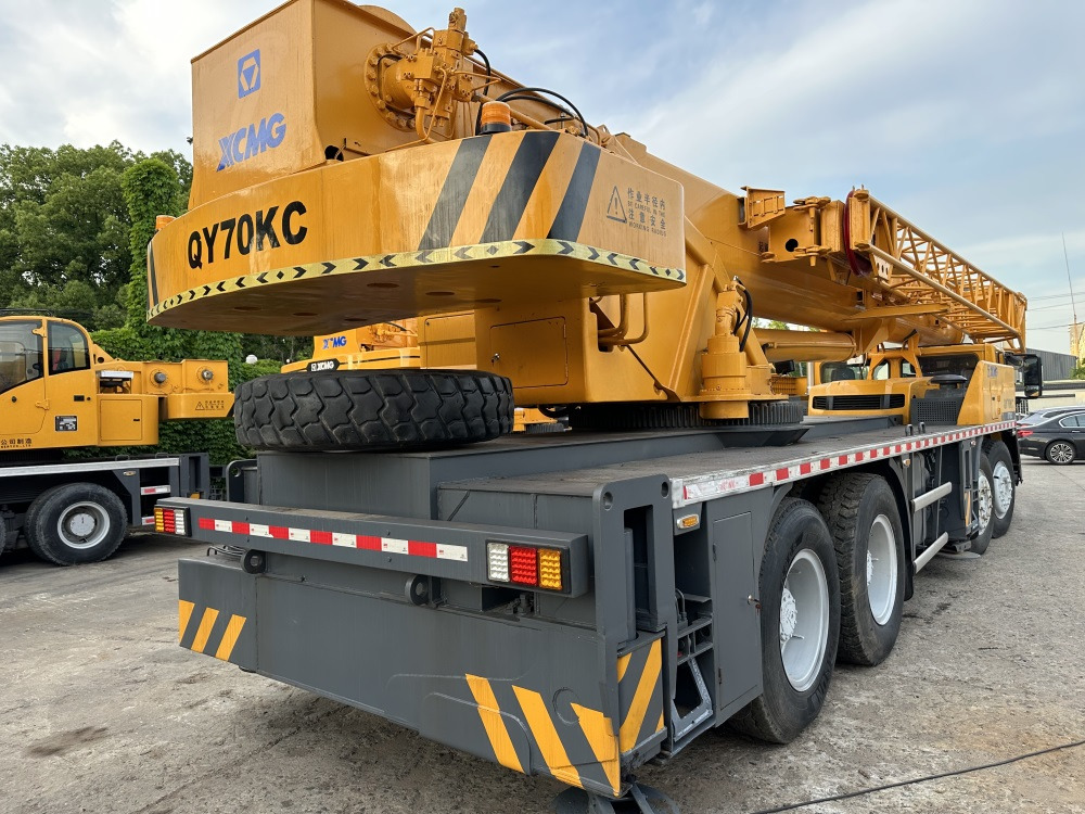 XCMG qy70kc xct75 qy75kc 70ton 75 ton 80 ton 85 ton 90 ton 100 ton 110 ton 130 ton truck crane - Autogru: foto 4 XCMG qy70kc xct75 qy75kc 70ton 75 ton 80 ton 85 ton 90 ton 100 ton 110 ton 130 ton truck crane - Autogru: foto 4